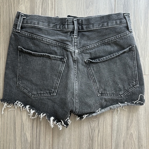 Agolde Vintage Black Washed Denim Shorts - Picture 2 of 3